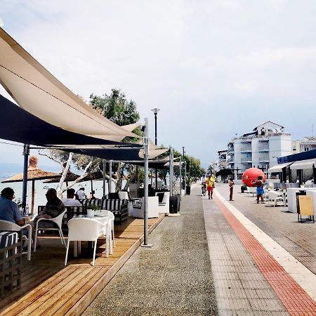 3 Room Apartment By The Beach - Free Parking Peraía 외부 사진